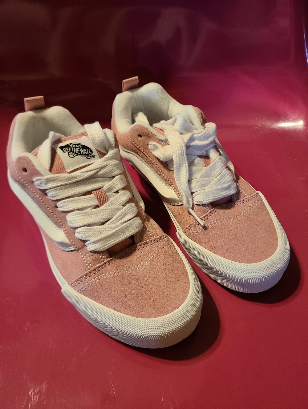 Vans Pink Suede Old Skool Low-Top Sneakers with White Stripe Size 7 Juniors